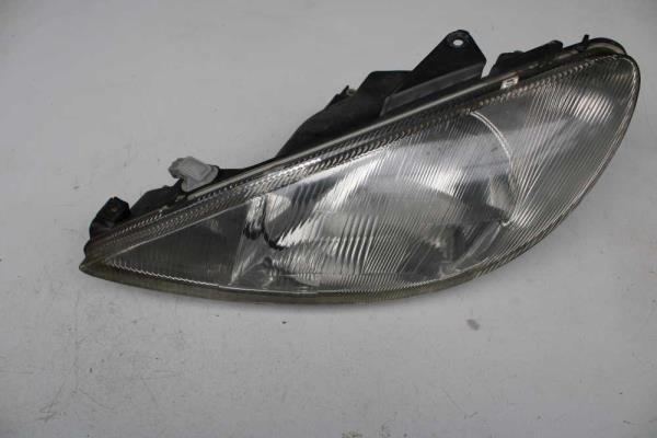 PHARE GAUCHE PEUGEOT 206 - Vue 1